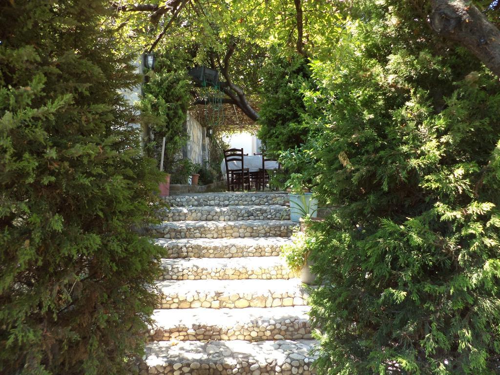 Ilyada Hotel Bozcaada Island Buitenkant foto