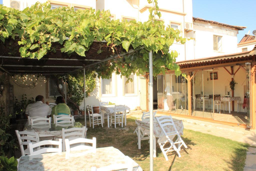 Ilyada Hotel Bozcaada Island Buitenkant foto