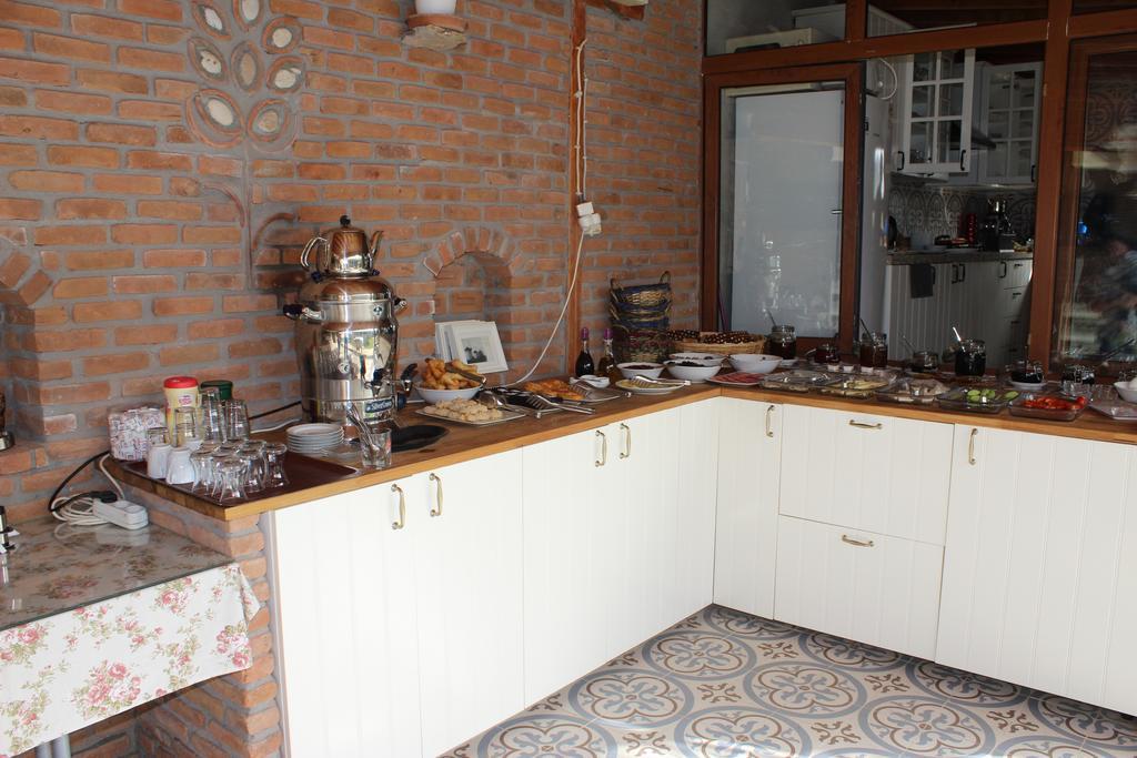 Ilyada Hotel Bozcaada Island Buitenkant foto